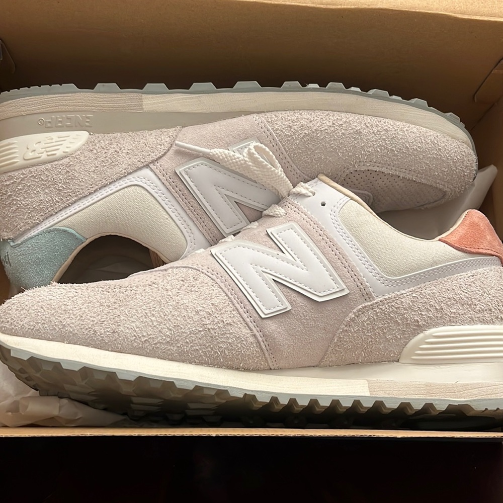 New Balance ML “PEAKS TO STREETS” (SEA SALT)
